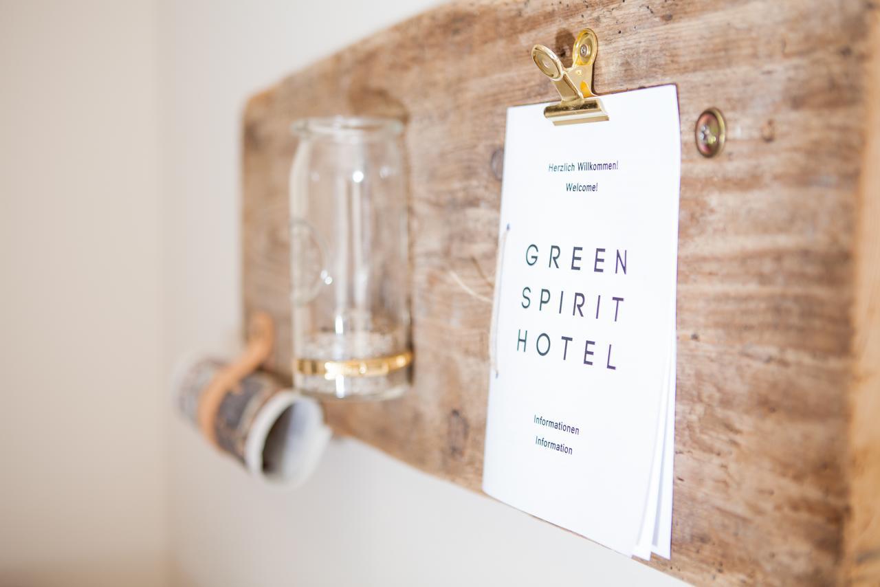 Green Spirit Hotel Регенсбург Экстерьер фото