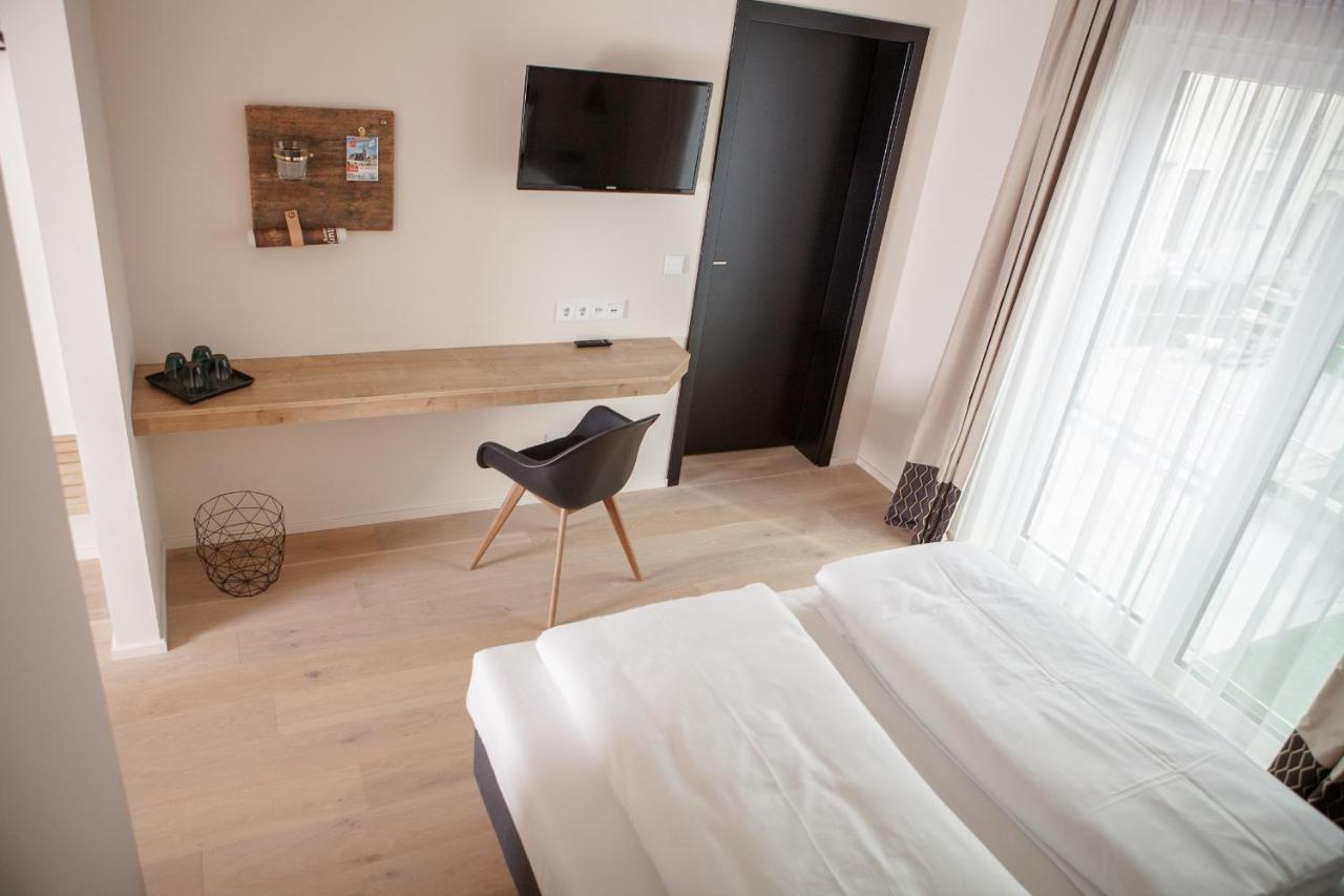 Green Spirit Hotel Регенсбург Экстерьер фото